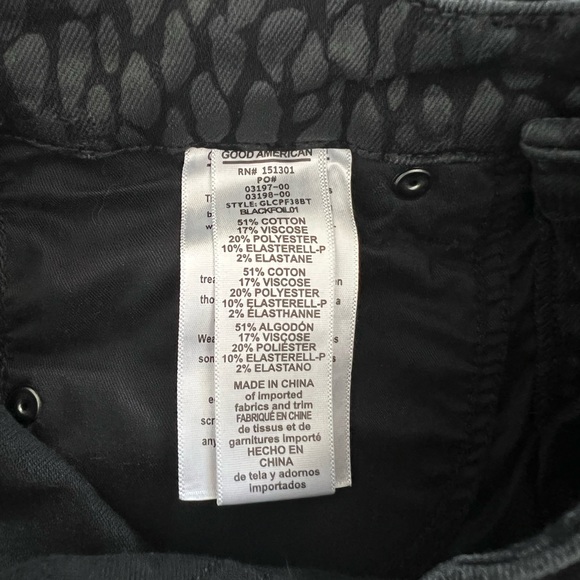 Good American Good Legs Crop Jeans size 2 / 26 - Picture 5 of 7